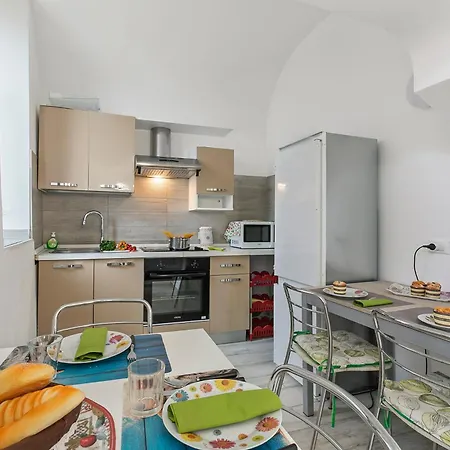 Appartement Solemare - Center And Parking - Happy
