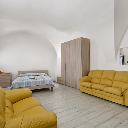 Solemare - Center And Parking - Happy